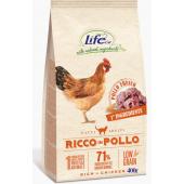 Корм с высоким содержанием свежей курицы низкозерновой для кошек Lifecat Adult Rich in chicken low grain, 400г